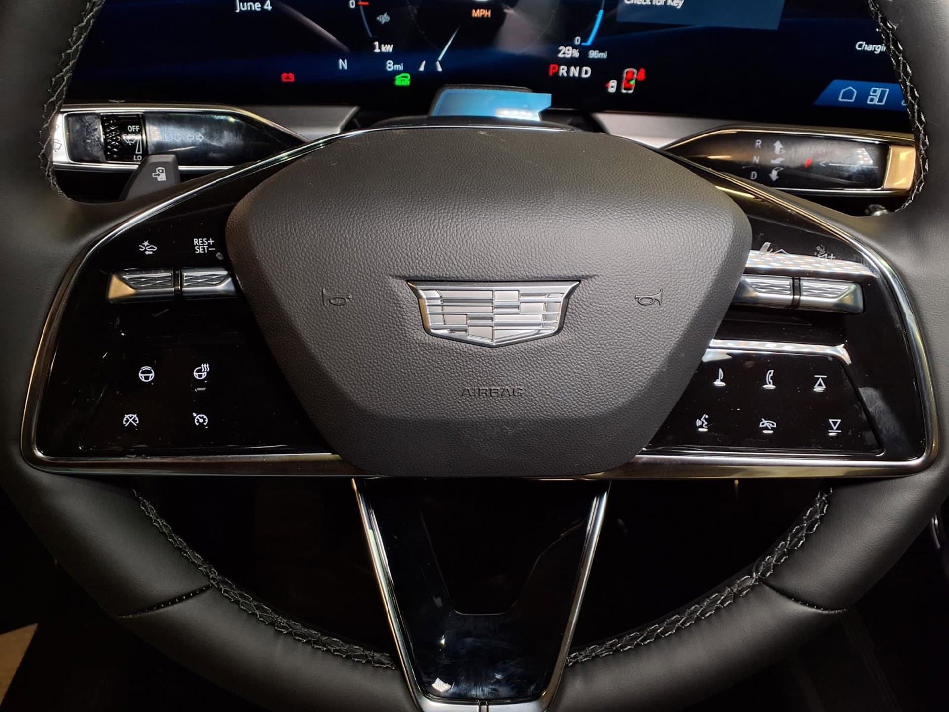 Cadillac LYRIQ 2026 thumbnail 7